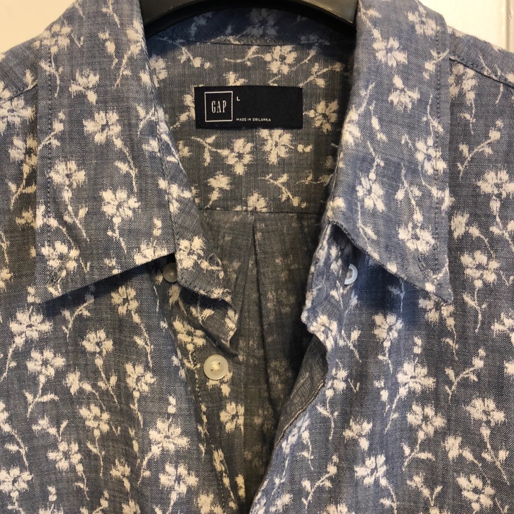 Blue floral shirt (GAP)